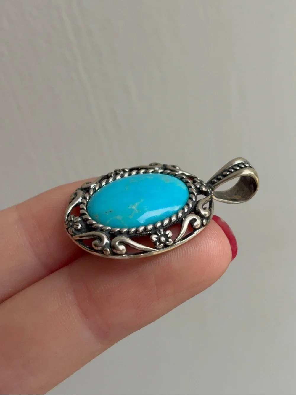 Carolyn Pollack Relios Sterling Silver Chunky Turquoise Southwestern Pendant - Picture 2 of 5